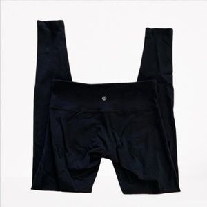 Lululemon Black Full Length Leggings Size 6